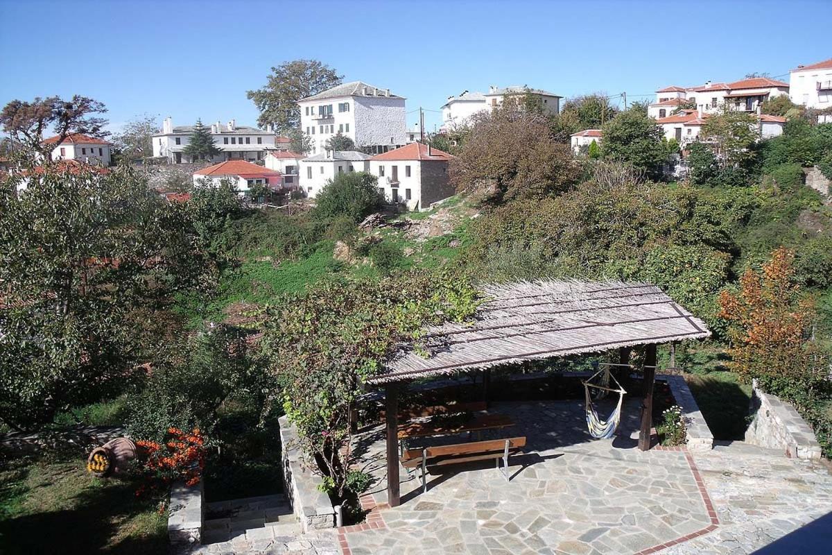 Klio Guesthouse Portaria  Exterior photo